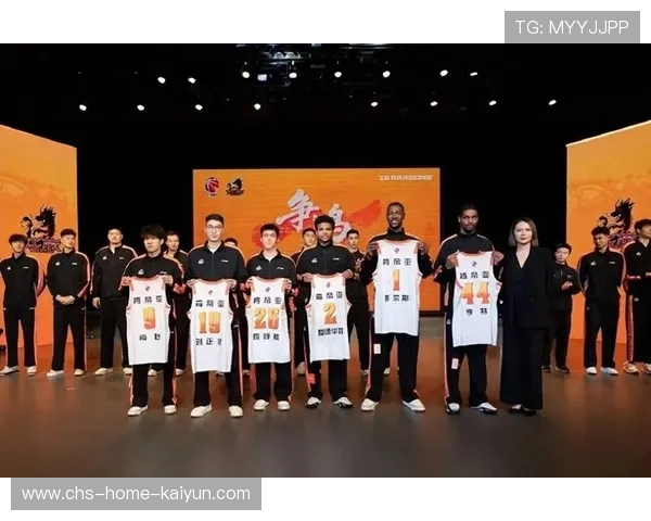 上海队新援爆发，冲击季后赛崭露头角！，上海队最新球员